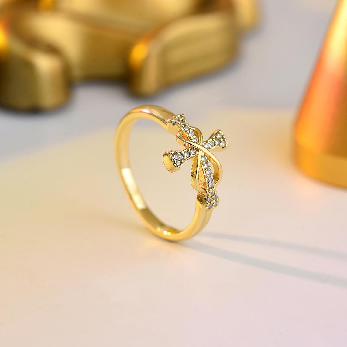

Chic Bow Charm Ring Pave Sparkling CZ Crisscross Bow Knot Ring For Women Formal & Bridal Wear