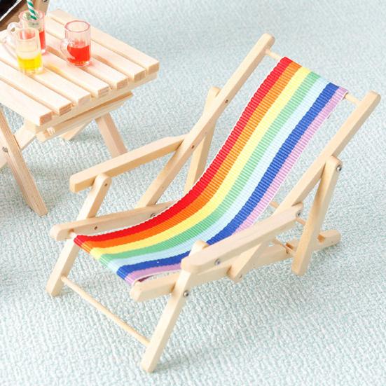 Mini-Strandstuhl, Puppenhaus-Dekoration, realistischer faltbarer Regenbogen-Liegestuhl, Miniatur, simulierter Strandstuhl für 1:12 oder 1:6 Puppenhäuser