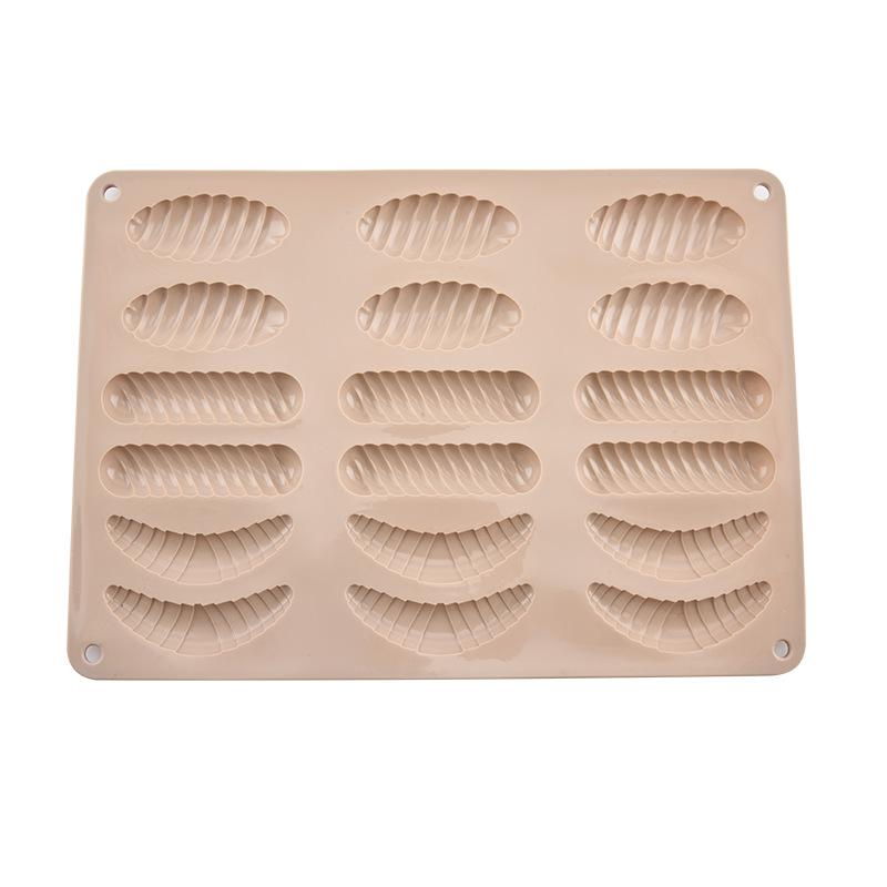 Kitchen Creative 18 High Temperature Resistant Silicone Cake Bread Baking Mould DIY Chocolate Biscuit Mould
