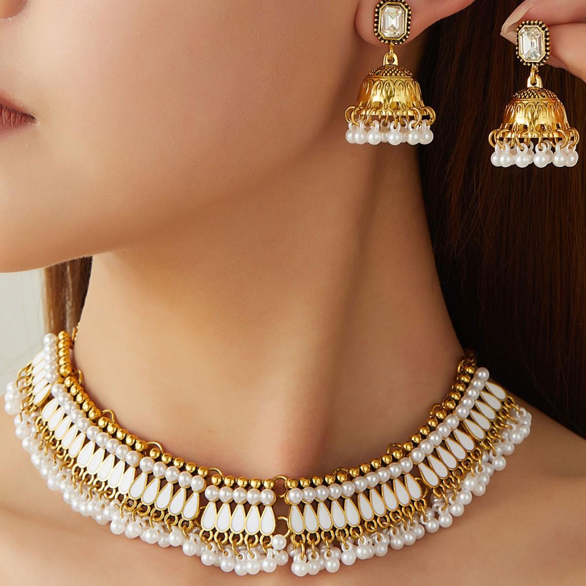 

Модный комплект ювелирных изделий ожерелье серьги для женщины белый