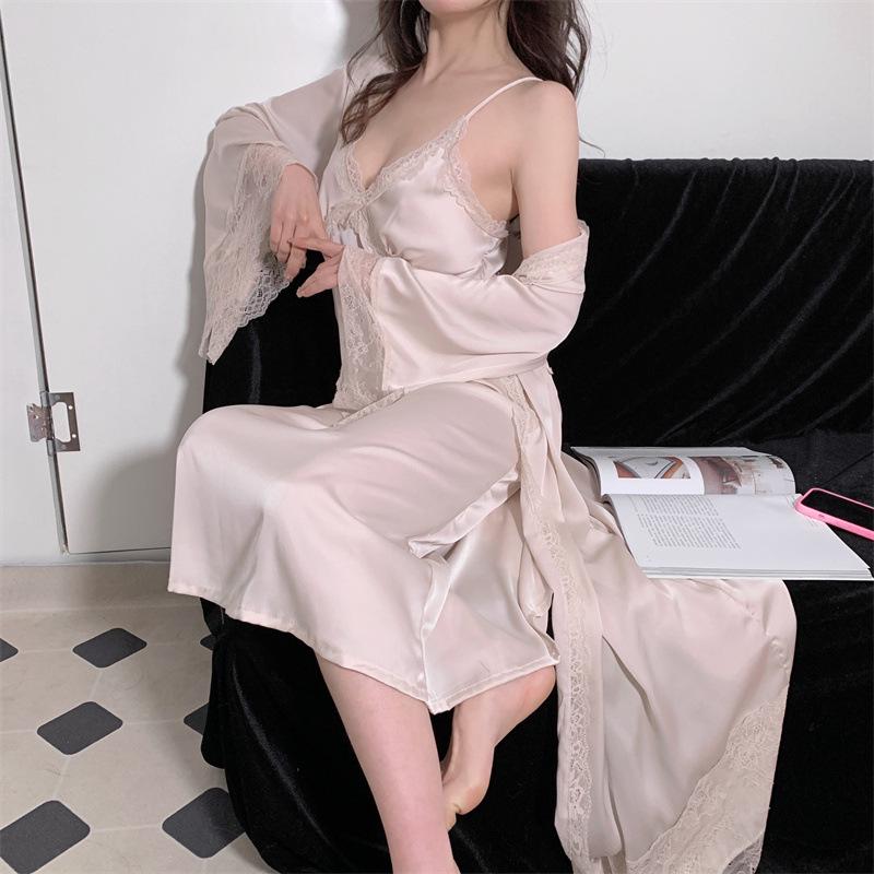 Damski Seksowny Dwuczęściowy Zestaw Nocny z Jedwabiu Lodowego z Wkładką na Biust i Długi Szlafrok na Cienkich Ramiączkach