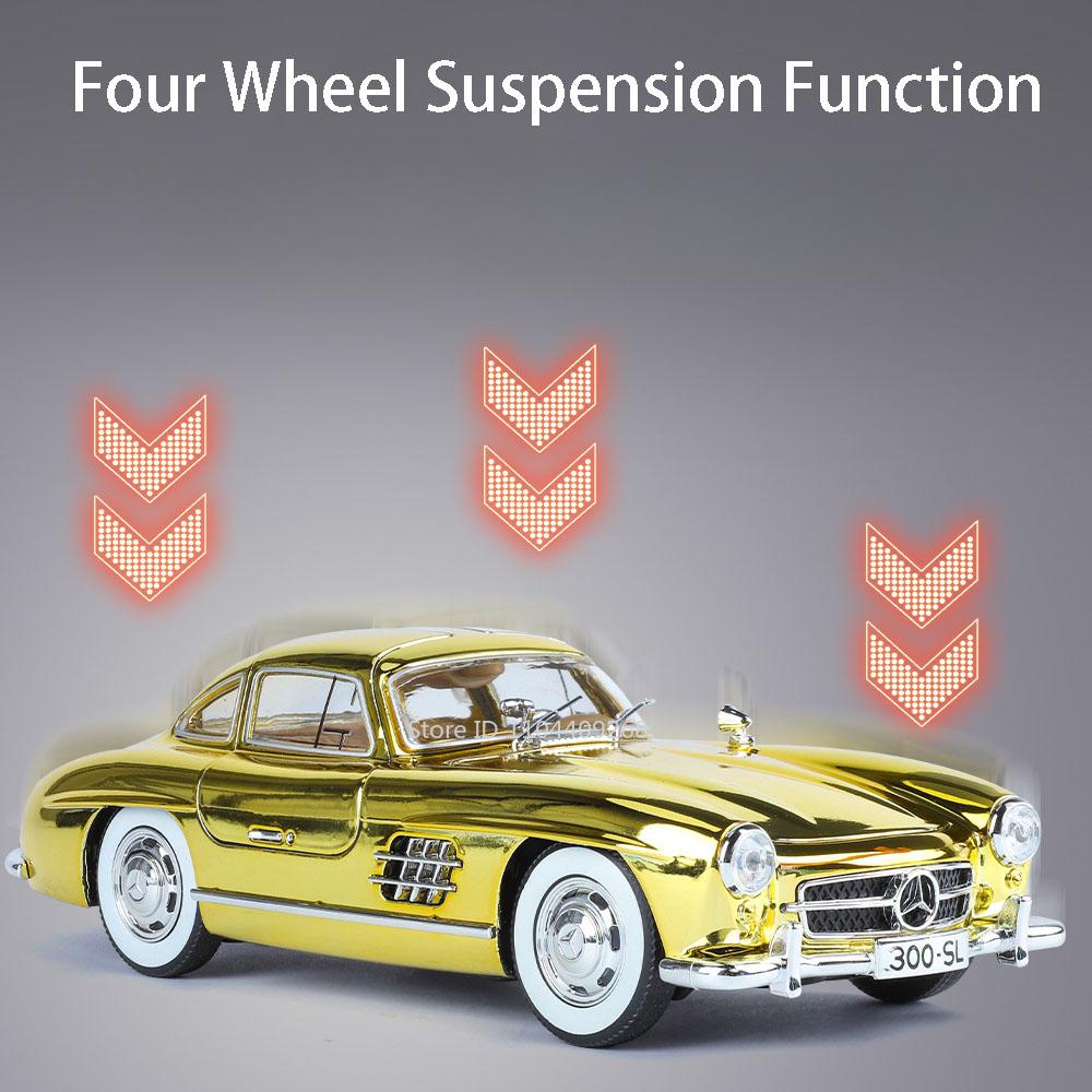 1:24 Scale 300SL S400L Car Toy Model Doors Opened Metal Diecast Electric-plated Vehicles Sound Light Models Collection Gifts Boy