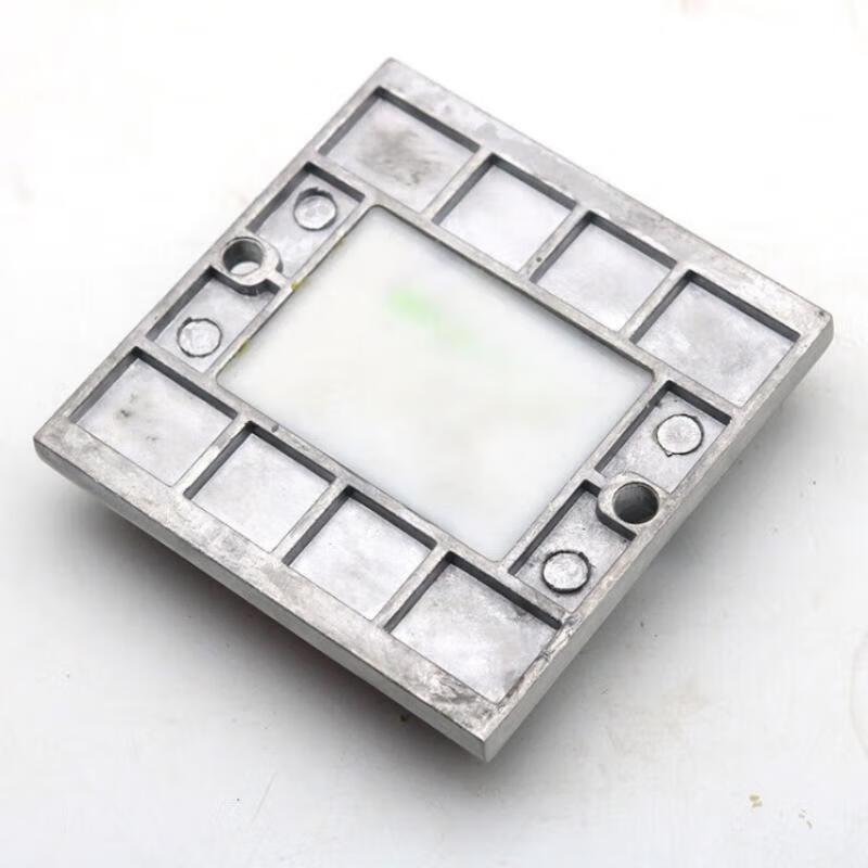 Solarbetriebene zweifarbige LED-Straßenmarkierungsleuchte