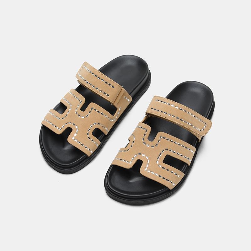 European station slippers women's 2025 summer beach one-word cool slippers ugly cute Velcro second uncle slippers women's wear