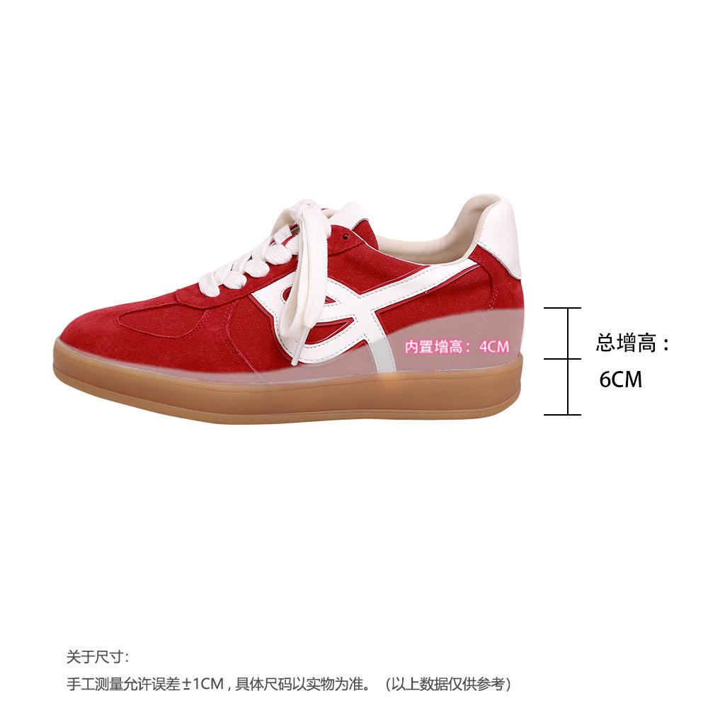 

Виноградная мать та же кожаная внутренняя высота увеличение немецкие тренировочные туфли женские красные ретро круглый носок шнуровка легкие повседневные спортивные туфли 34