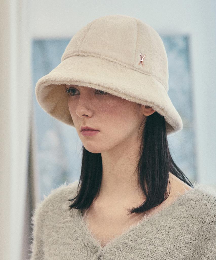 Bajal Va Studded Wool Bucket Hat Cream