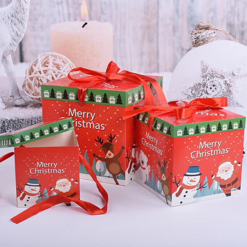 

Festive Christmas Decor Collection