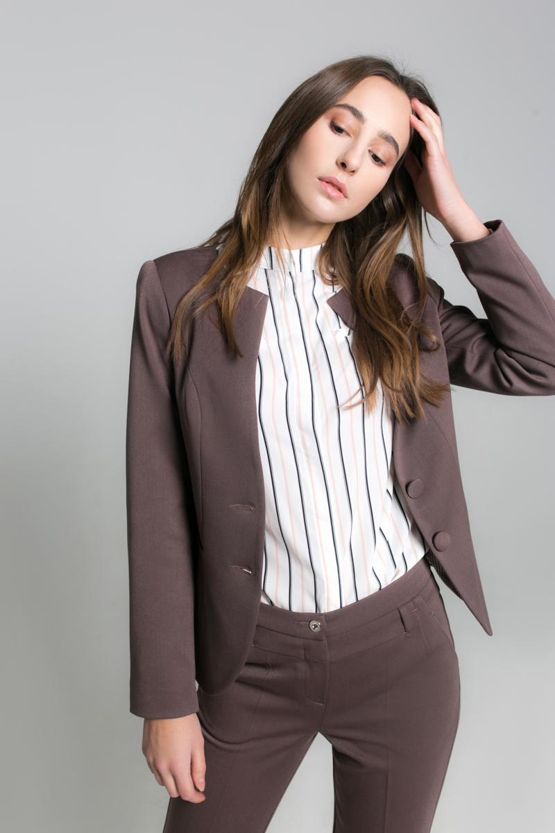 

Приталений піджак із підкладкою довгий рукав комір стійка 40 коричневий