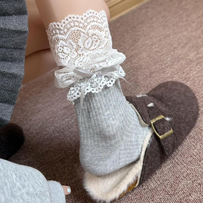 Korean And Japanese Style Lace Gentle And Sweet Stacked Socks For Women
