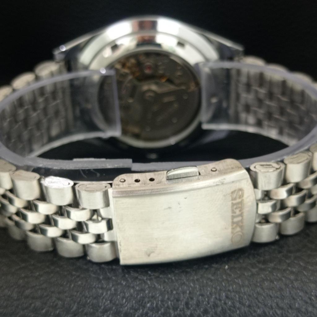 VINTAGE SEIKO 5 AUTOMATIC REFURBISHED JAPAN MENS ROMAN FIGURE WATCH a442634-1