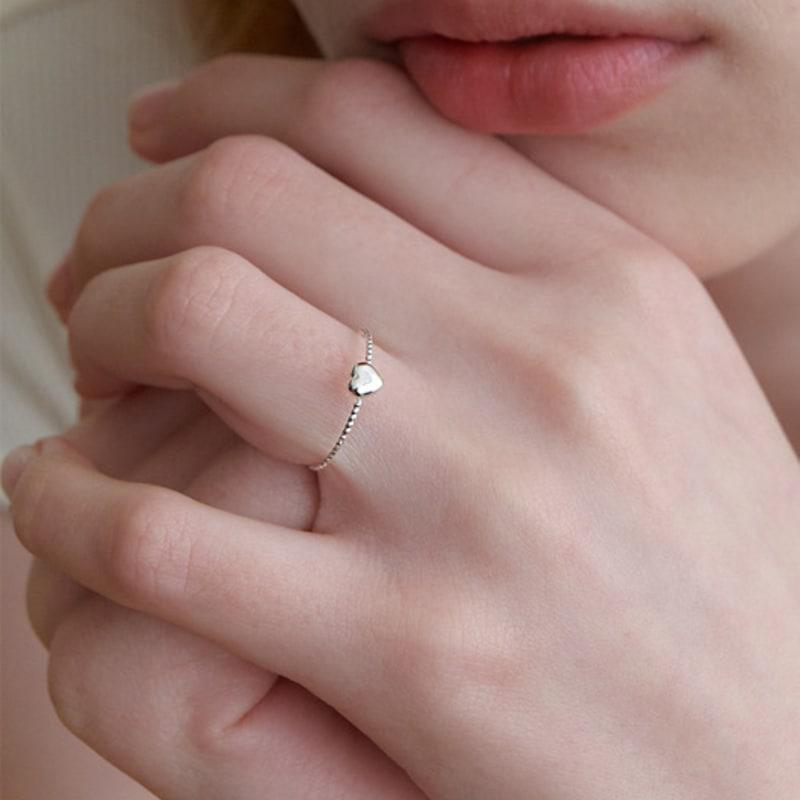 Primaute Heart Twist Ring