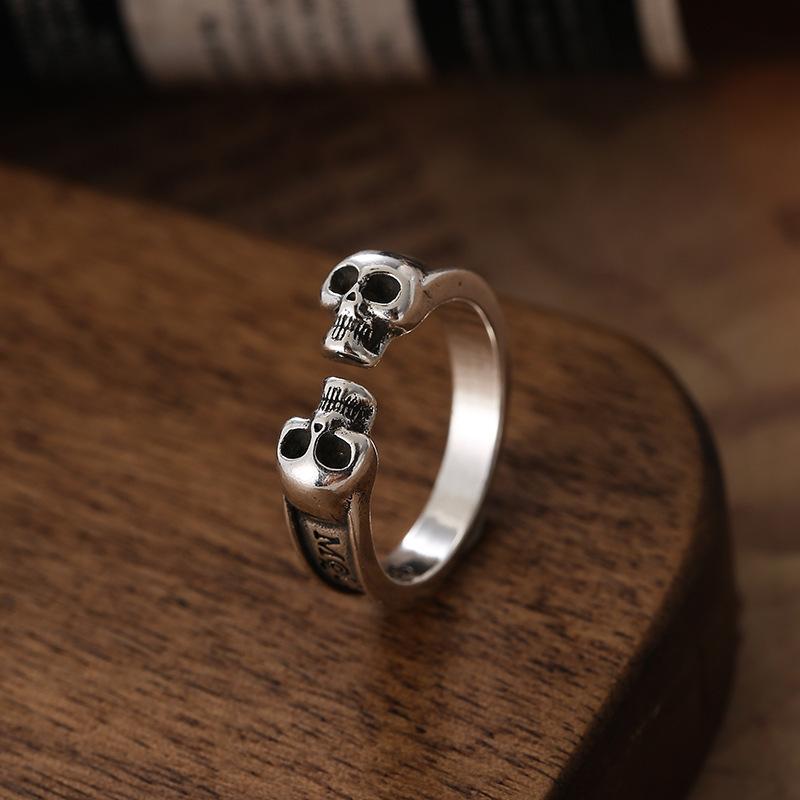 Skull Gothic Distinctive Ring For Women Stylishly Crafted In Copper With Size Adjustable