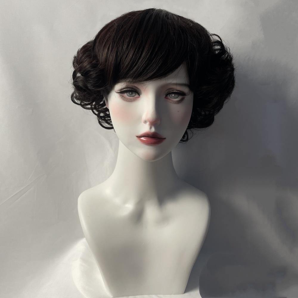 

Synthetic Short Black Wigs with Bangs Women Natural Fluffy Wave Hair for Daily Cosplay High Temperature Fibre чорний