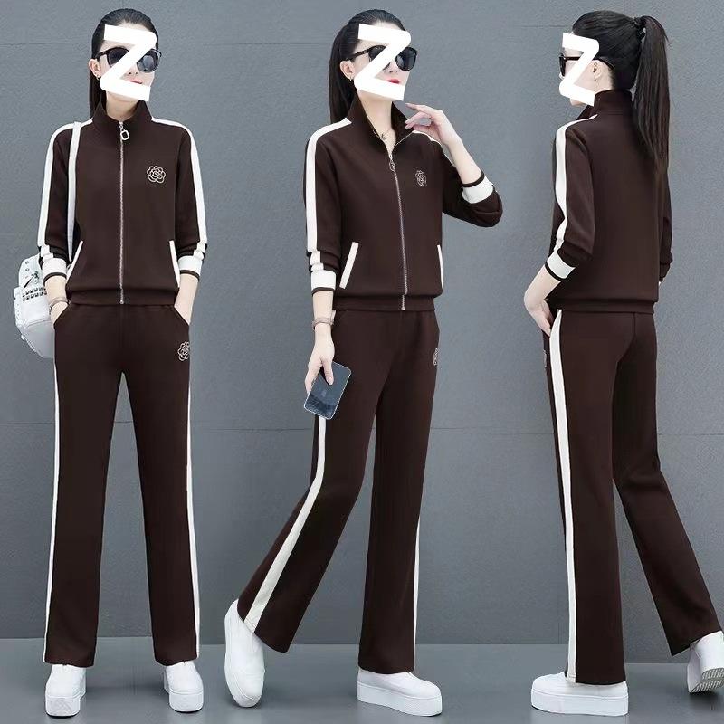 Casual Sportswear Suit for Women, Spring and Autumn Embroidered Temperament Loose Jacket, Middle-aged Mother's Two-piece Set