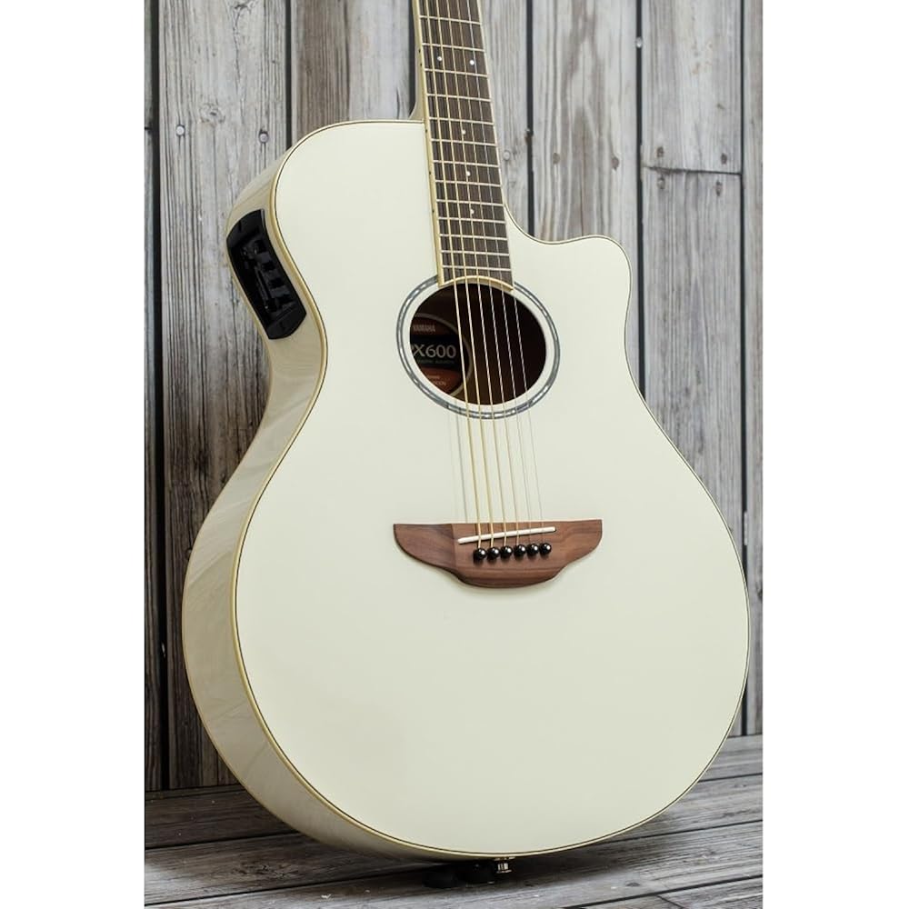 Yamaha Yamaha electric acoustic guitar APX600 VW
