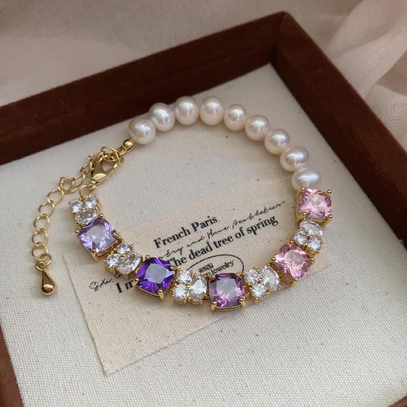 Fashion Exquisite Light Luxury Atmosphere Noble Pearl Bracelet Colored Large Particle Hollow Square Full Diamond Pearl Bracelet
