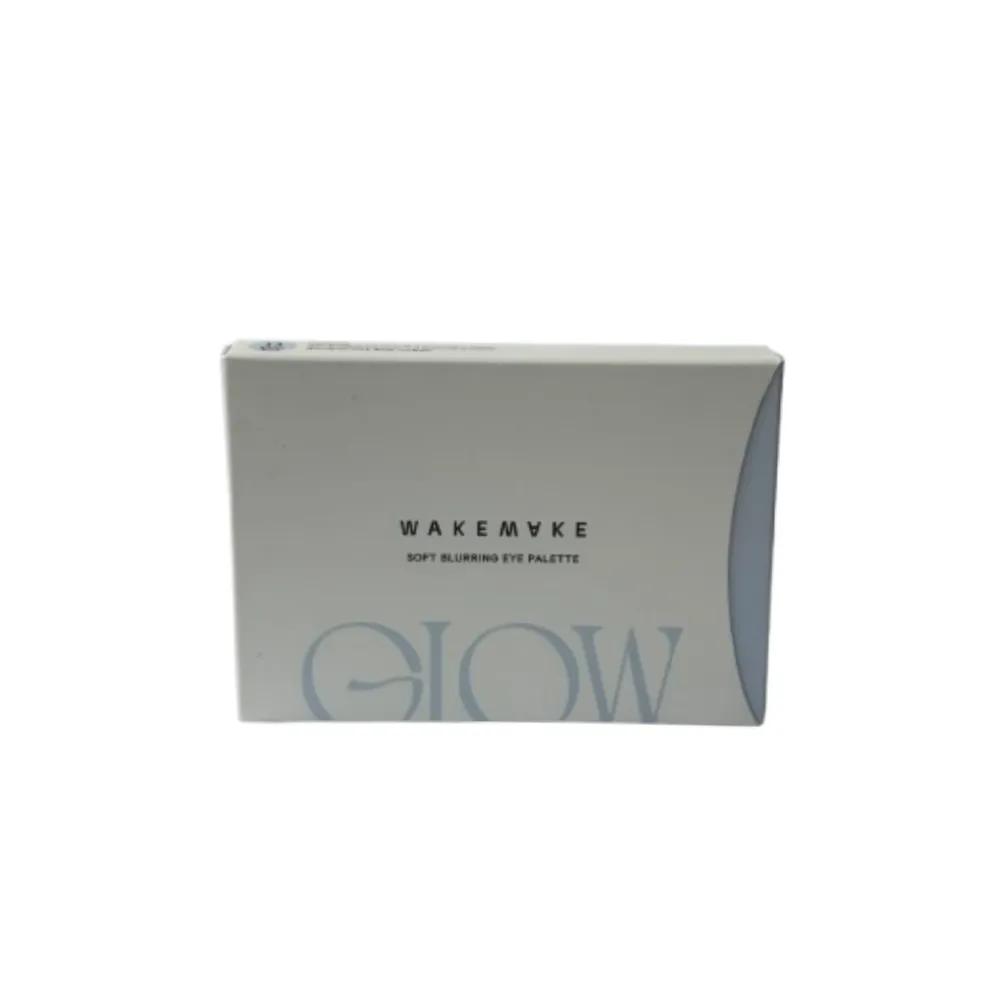 WAKEMAKE Soft Blurring Eyeshadow Palette (13 Blue Core Blurring)