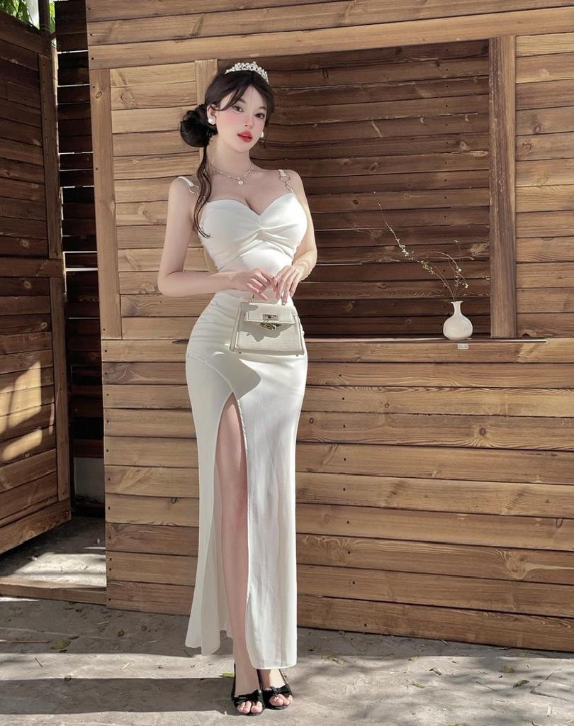 High-Slit Spaghetti Strap Nightclub Dress: Women's Slimming Low-Cut Hip-Hugging Gown