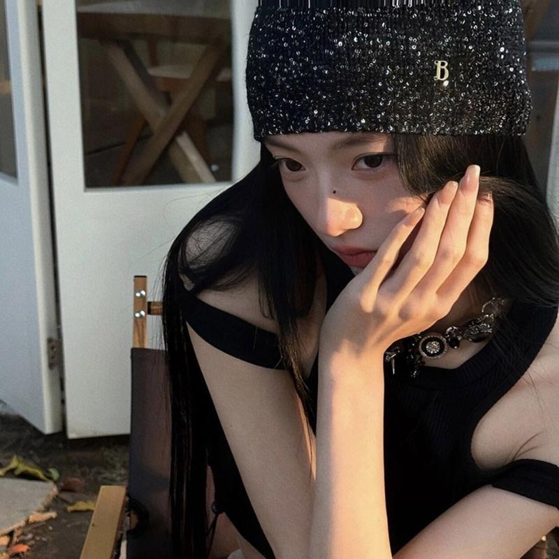 Knitted Hat for Women Men Harajuku Sequined Hat Handmade Crochet Hat Cool Girls Boy Hiphop Hat Outdoor Activity Headwear
