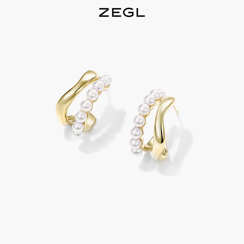 French circle earrings women s new popular artificial pearl stud earrings niche silver needle earrings