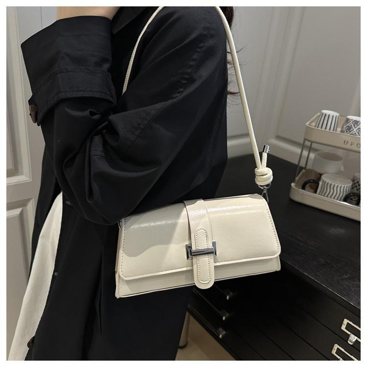 French Chic Faux Leather Baguette Bag Trendy Shoulder Armpit Crossbody Purse
