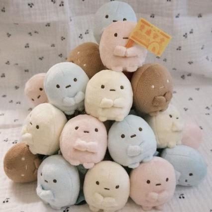 Creatura angolare quattro colori perla rotonda rosa rotondo giallo rotondo blu rotondo marrone rotondo giada a mano bambola di peluche