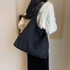 Autumn and Winter Vintage Women's Bag Large Capacity Suede Shoulder Bag Solid Color Simple Casual Commuter Bag Retro Handbags