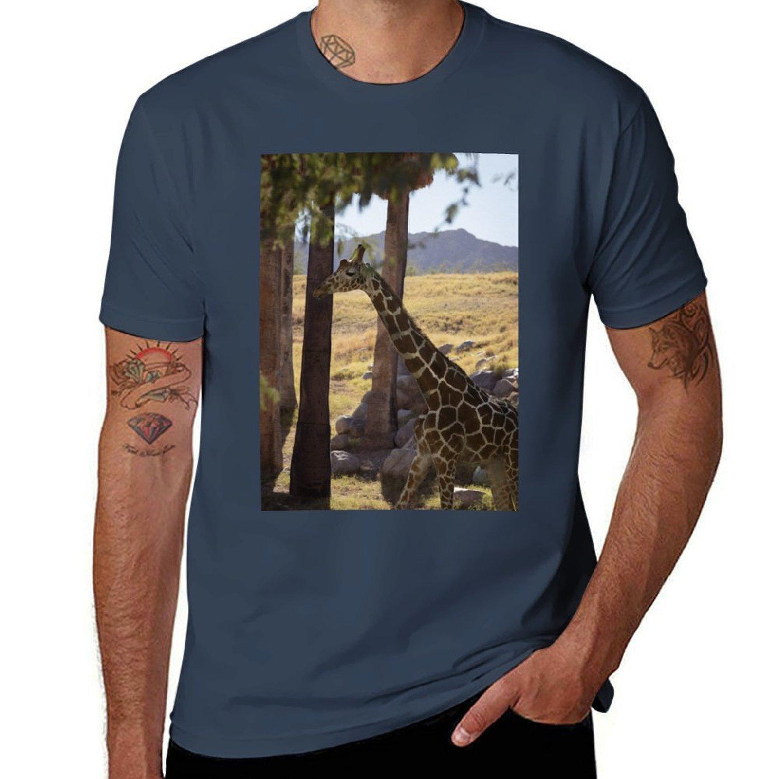 Giraffe Tshirt Basic Tee Shirt For Everyday Outfit S