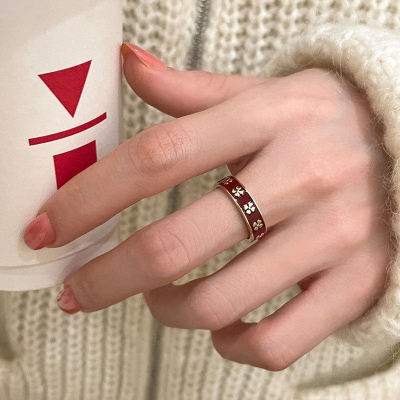 Red Drop Glaze Four-leaf Clover Ring Women's Retro Niche Design Leaf Ring Opening Adjustable Index Finger Ring