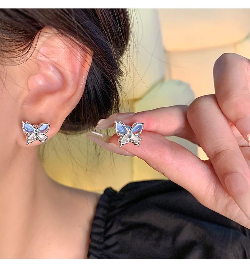 Женские элегантные серьги-пусеты с кристаллами в виде бабочек one size