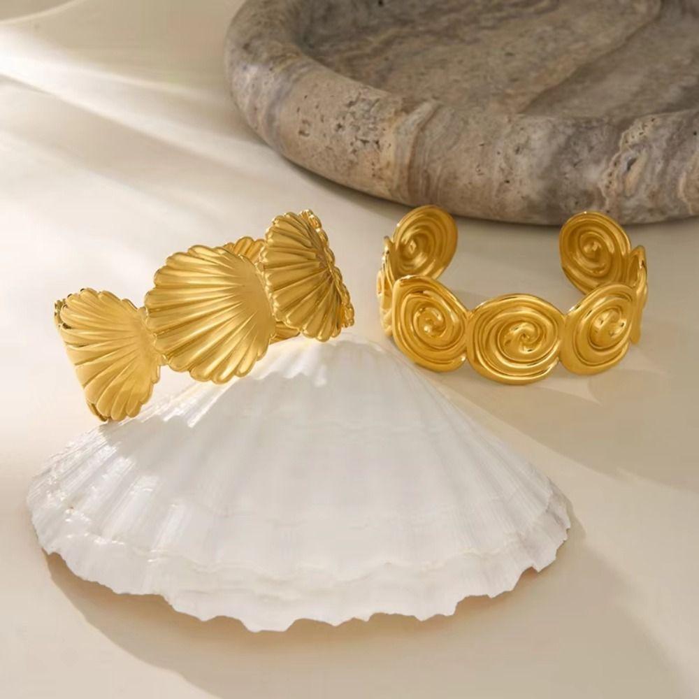 Vacation Style Metal Cuff Bangles Europe American Style Chunky Bracelet Exaggerated Bracelet  Gift