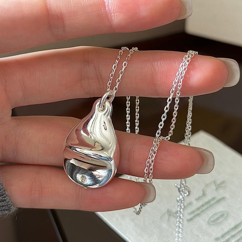 S925 Sterling Silver Niche Design Sense Retro Retro Hollow Necklace Korean Style Simple Fashion Texture Collarbone 925 silver