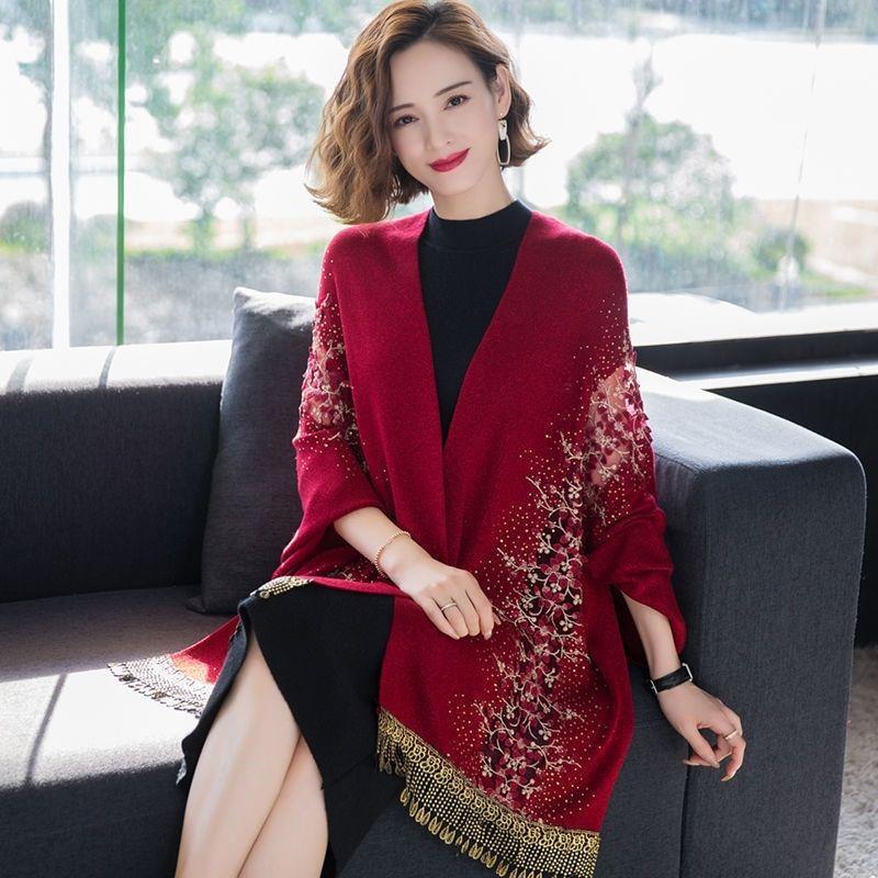 

Versatile Scarf with Rhinestones for Women, Cheongsam Shawl, Imitation Cashmere, European and American Style, Hollowed-out Tassels, Thickened Cape Lightweight burgundy