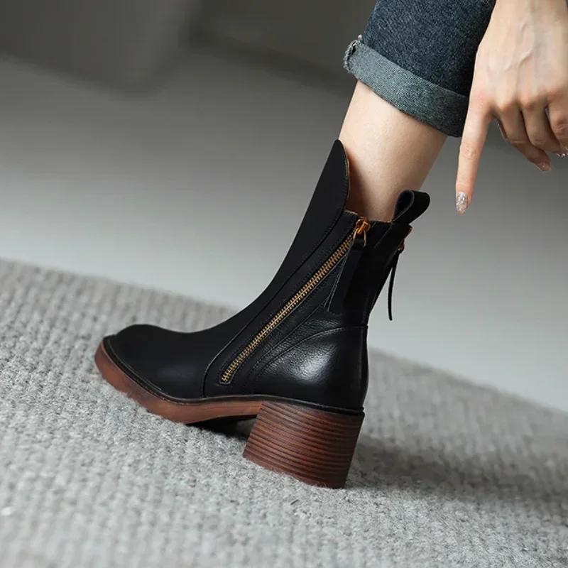 Coarse Brown Short Boots for Women British Style Side Zipper High Heels Polished Retro Round Toe Boots for Women