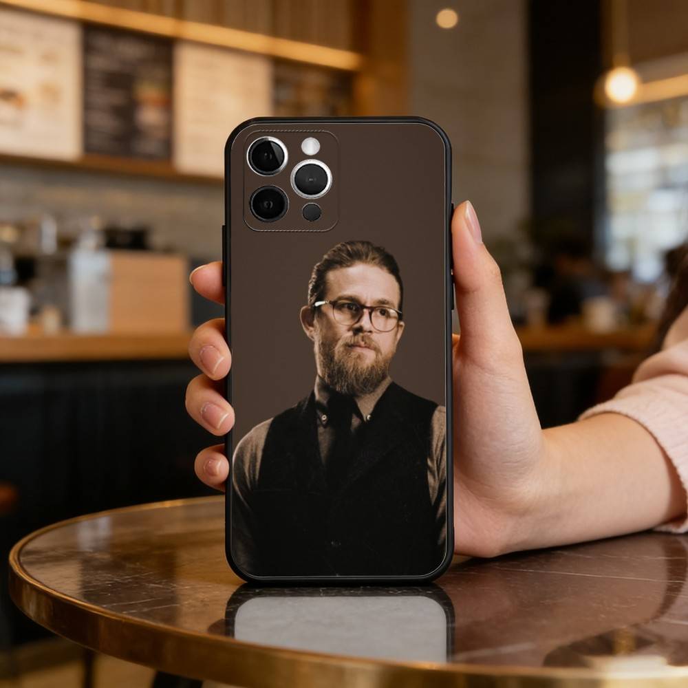 Actor C-Charlie H-Hunnam Phone Case For iPhone 17,16,15,14,13,12,11 Plus,Pro Max,Soft Silicone Black Cover iPhone17