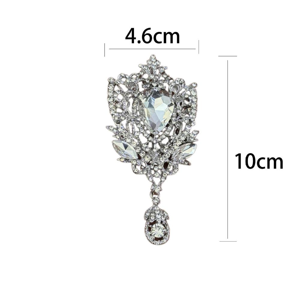 Vintage Crown Water Drop Brooch With Alloy Material For Elegant Festive Wear