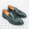 Scarpe Formale da Uomo in Pelle Stile Classico Mocassini Slip-On Punta Tonda Traspiranti Antiscivolo Scarpe da Lavoro Vestito Matrimonio Ufficio Casual