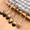 6 Stück Vintage Löffel Gabel Mini Königlicher Stil Bronze Farbe Metall Geschnitzt Kaffee Obst Dessert Gabel Rührlöffel Küchenwerkzeug