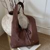 Bag women's new large-capacity retro suede tote bag French bow shoulder bag bucket armpit bag