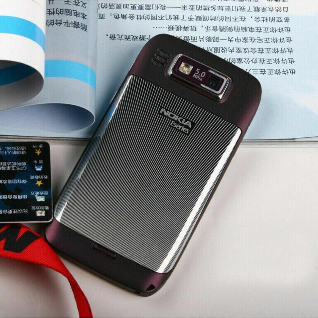 Nokia E72 Original Unlocked 3G WIFI GPS Bluetooth 2.4 in 5MP Camera Mobile Phone