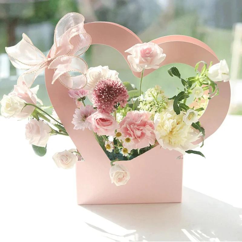Top Quality Flower Box Love Portable For Women Creative Gift Decoration Packing Paper Box Waterproof Paper Heart-shaped Hollow