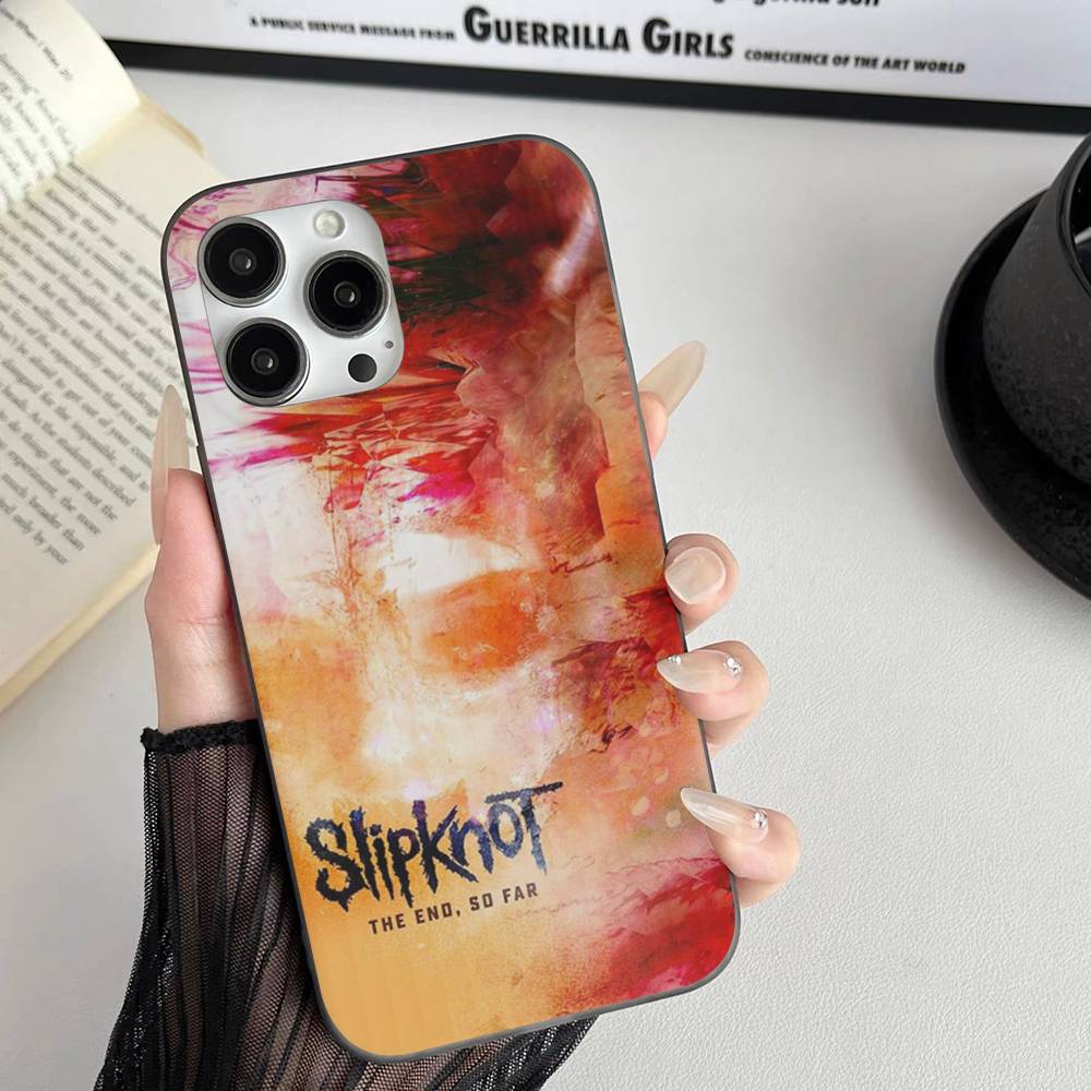Slipknot Band For Phone 17 16 15 14 13 12 11 Pro Max Plus Pro Air Phone Case Corrugated Stripe Back Cover