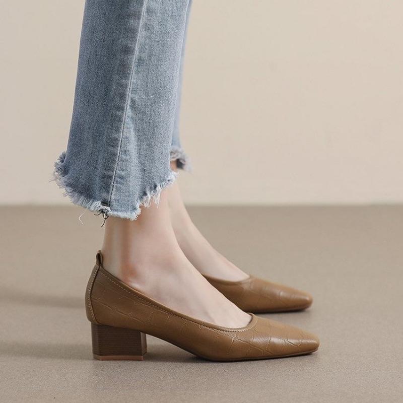 Mode Damen Casual Französisch Retro High Heels 2024 Sommer Neuer Stil Mode Europa Amerika Dicke Ferse Vielseitige Einzelne Schuhe Damen