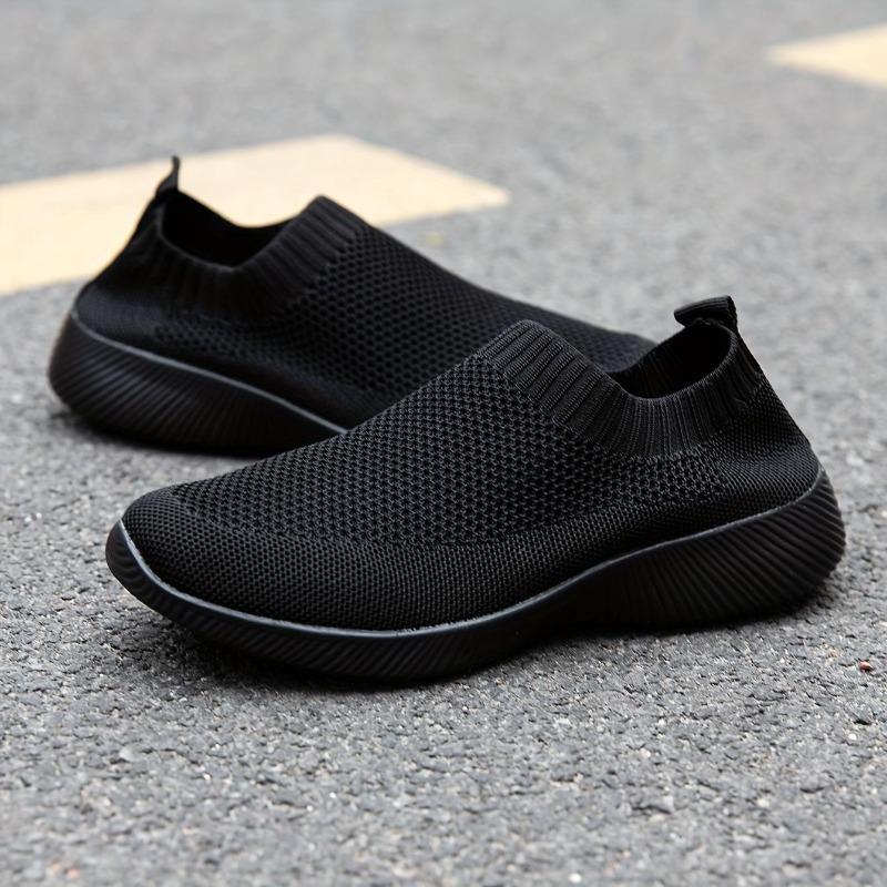 Summer Fashion Women's Sports Shoes Made of Breathable Flying Woven Fabric