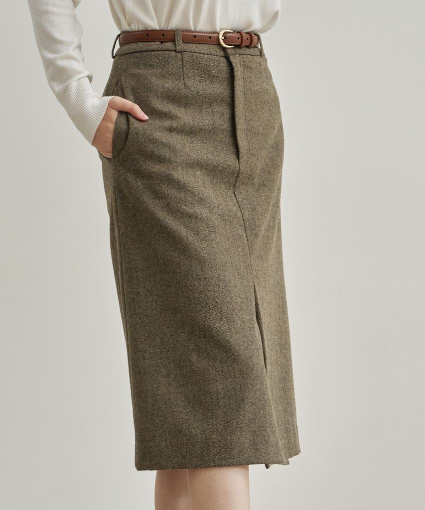 ARMOIRESECRET Classic Wool H-Line Skirt