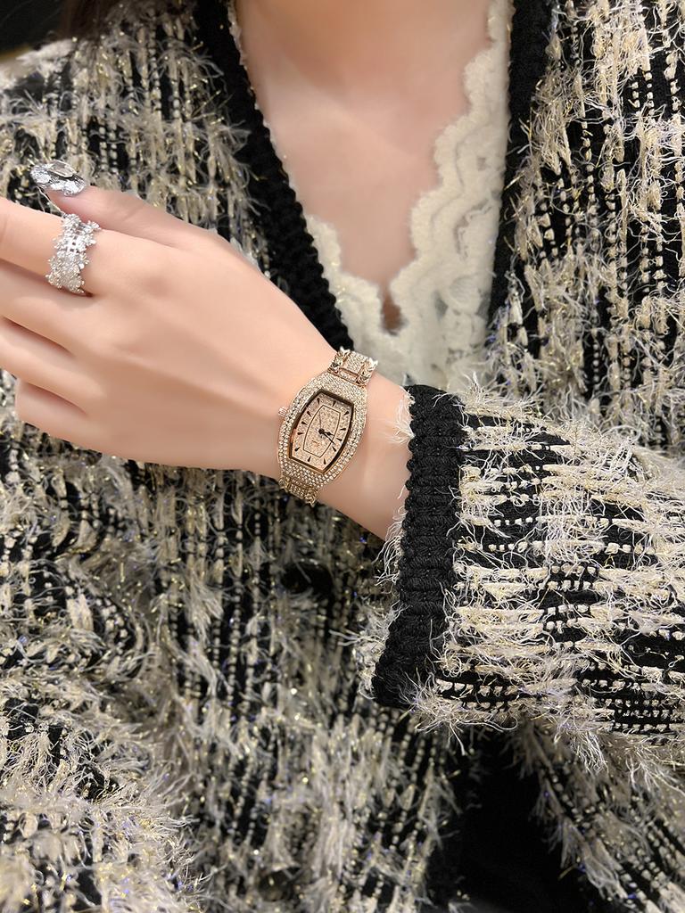 Full Diamond Elegant Watches for Party In United Kingdom and France