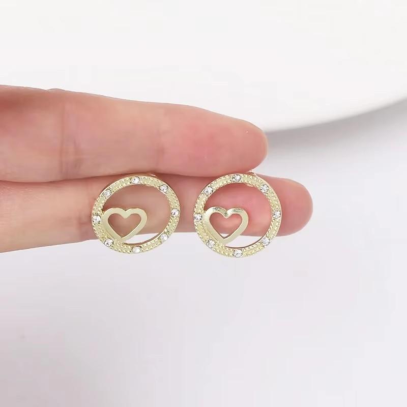 Korean Heart Hanging Earrings White Enamel Imitation Pearl Elegant Trendy Red Pink Acrylic Heart Dangle Earrings