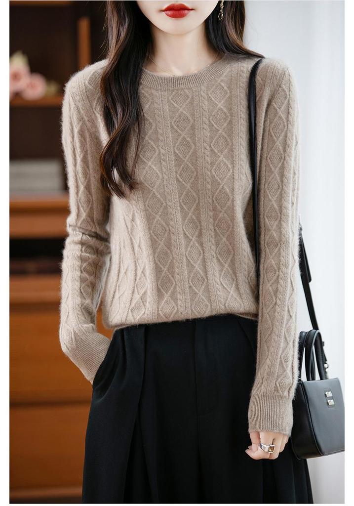 Australian Women's Retro Loose Wool Sweater - Diamond Cable Knit, Round Neck, 100% Pure Thick Wool, Autumn/Winter Collection
