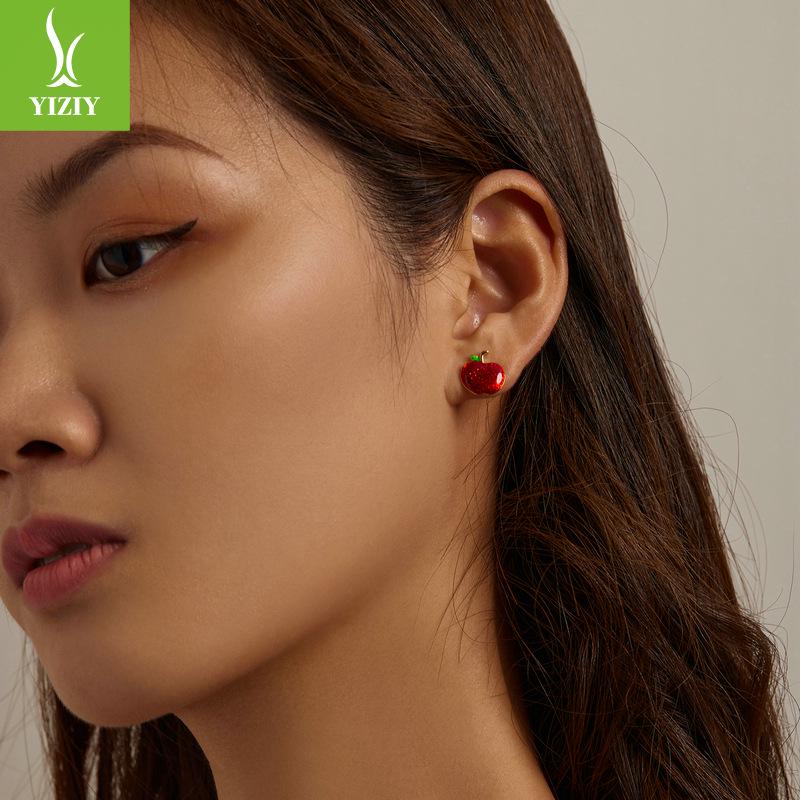 Yinziyun Christmas Apple Red Drip Oil Stud Earrings, Women’s European/American Holiday, S925 Silver.