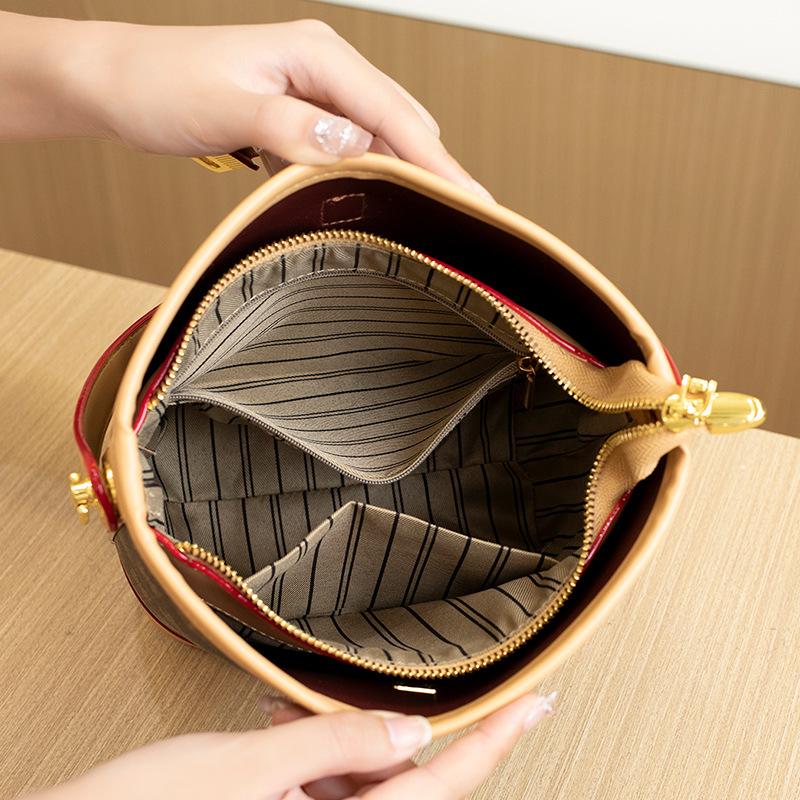 Classic Printed Bags, Large-capacity European and American Handbags, High-end Ladies' Casual Single-shoulder Crossbody Bags